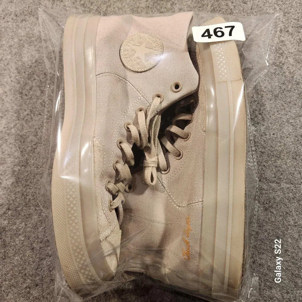 Converse Chuck Taylor All Star Shoes Mens Size 9 High Top Beige Canvas A04583C‎ - Picture 10 of 10